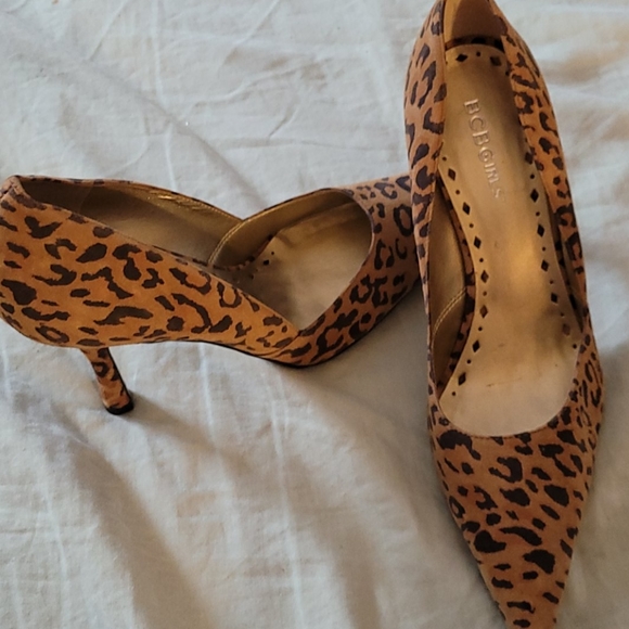 BCBGirls Shoes - BCBG leopard heels